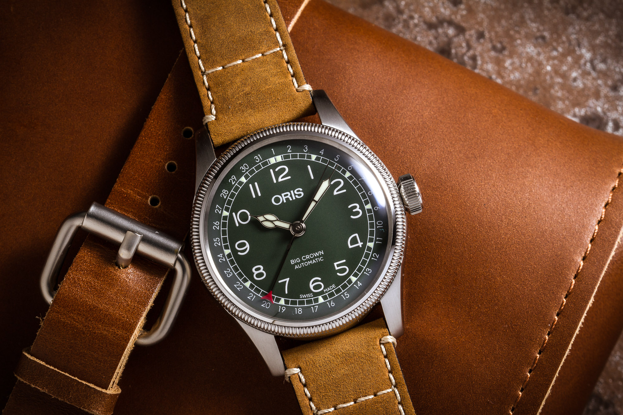 Budget pilot watch clearance